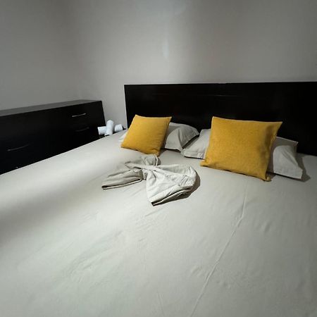 Toptani Center Apartment ティラナ エクステリア 写真